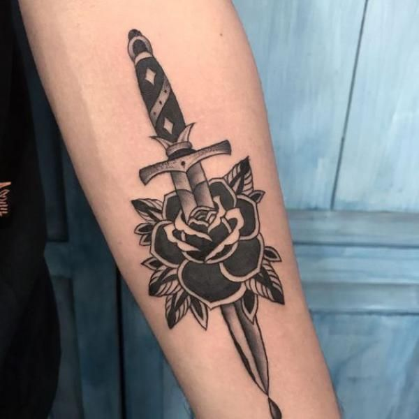 Rose & Dagger